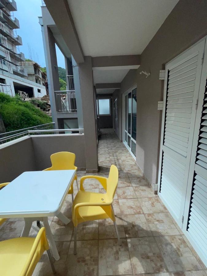 Guest House Mrvaljevic บุดวา ภายนอก รูปภาพ
