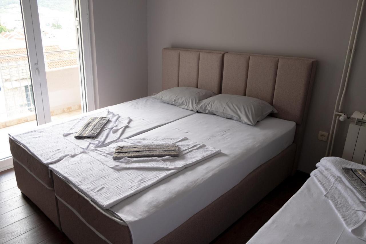 Guest House Mrvaljevic บุดวา ภายนอก รูปภาพ