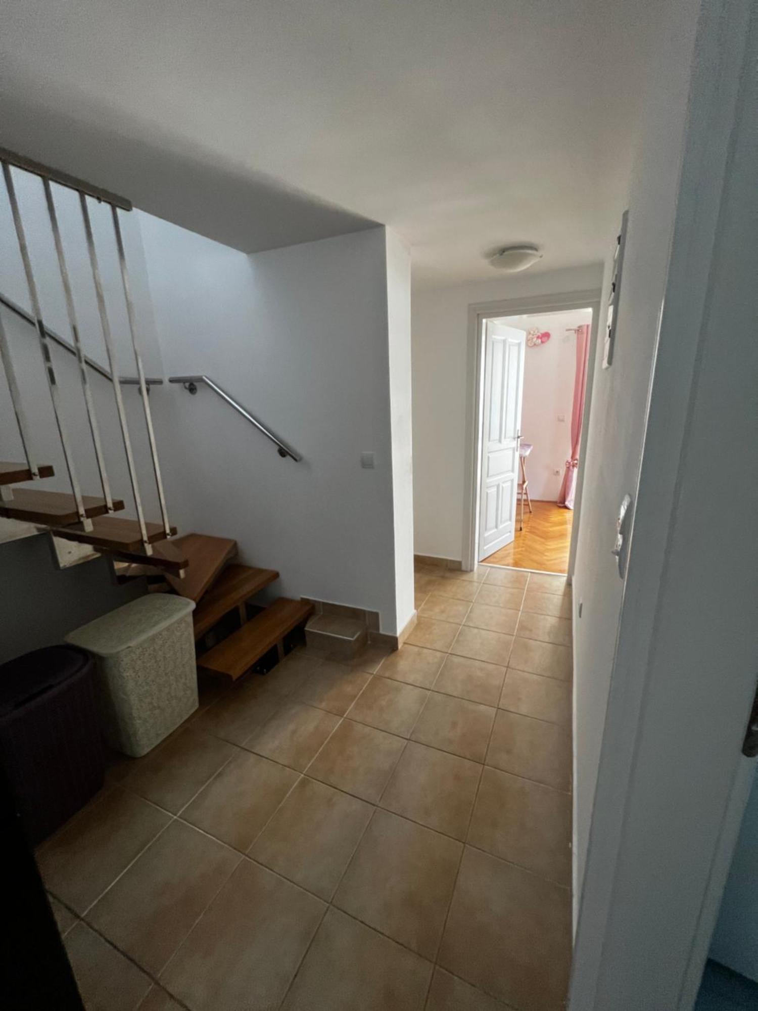 Guest House Mrvaljevic บุดวา ภายนอก รูปภาพ
