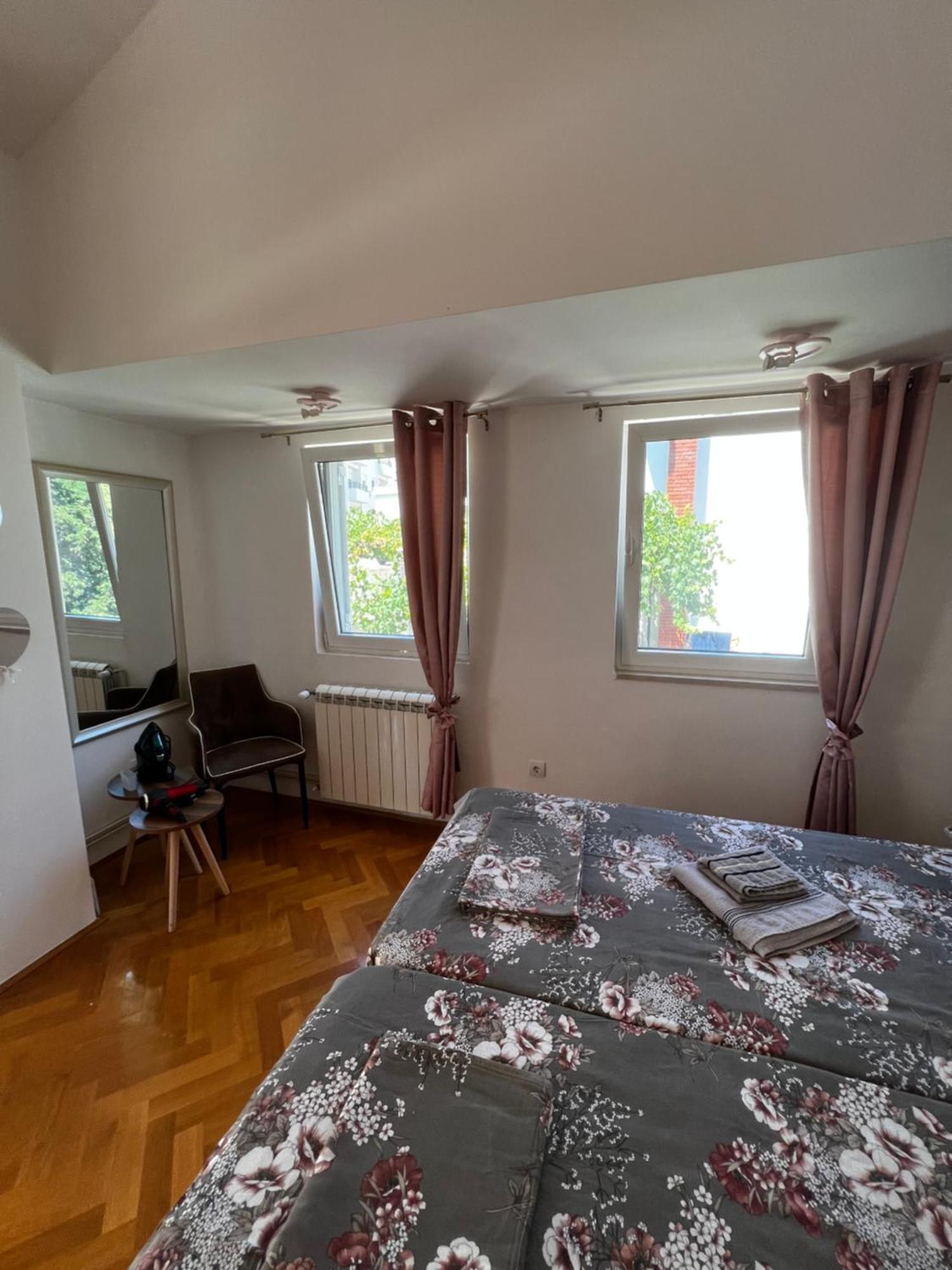 Guest House Mrvaljevic บุดวา ภายนอก รูปภาพ